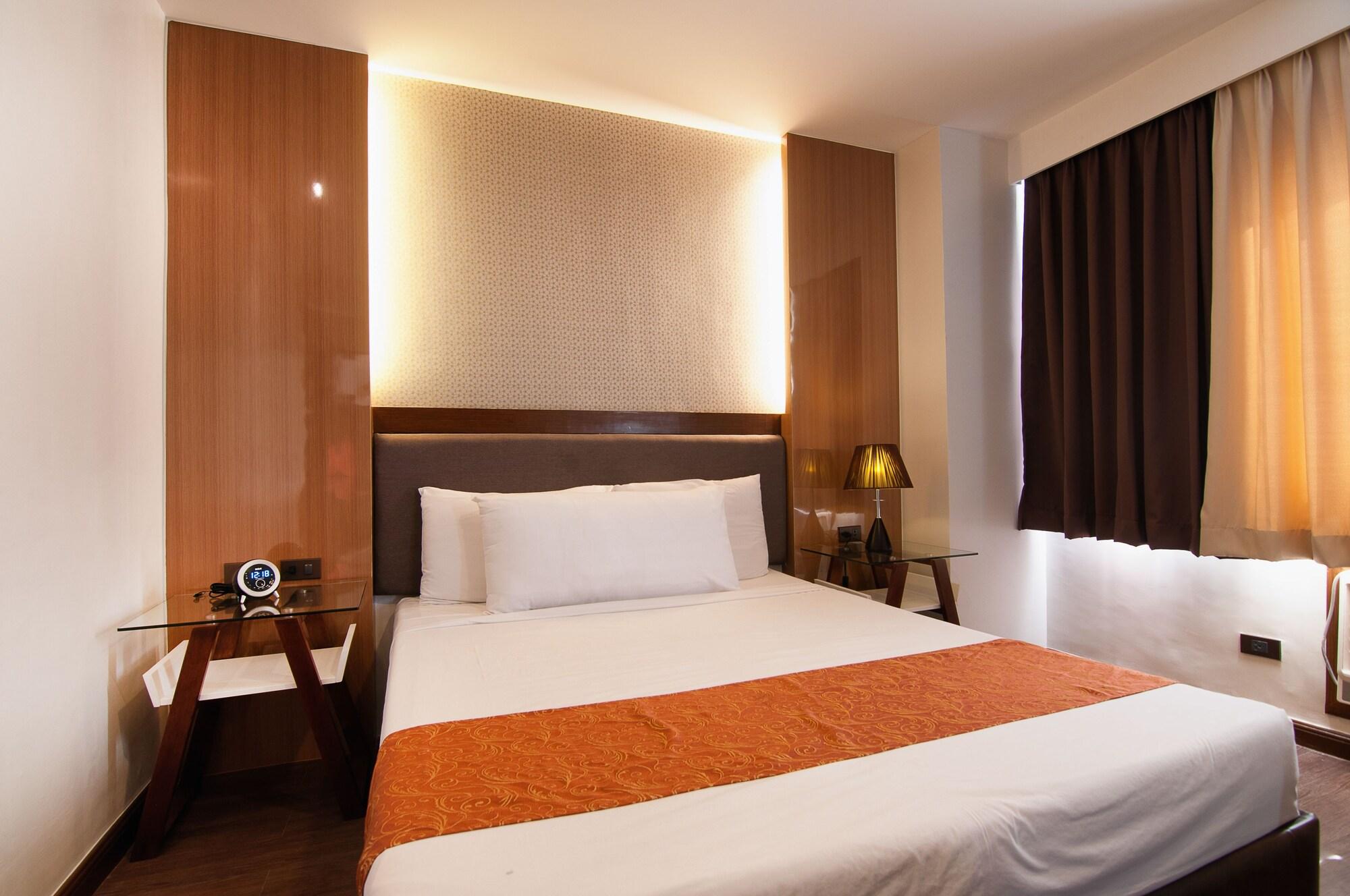 Fernandina 88 Suites Hotel Quezon City Exterior foto